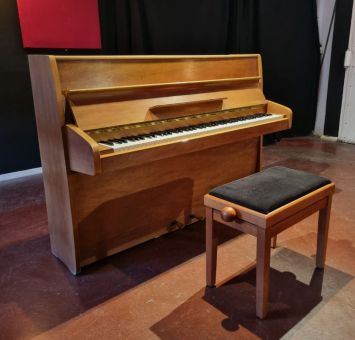 Sauter Klavier
